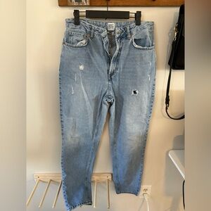 BSG urban Outfitters Mom Hi rise Distressed Jeans-30